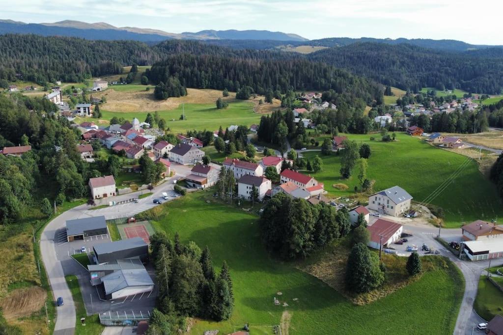 Chic & Champetre Au Coeur Du Haut-Jura Ламура Экстерьер фото